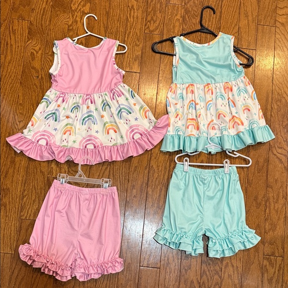 Rainbow Ruffle Shorts Set - Picture 3 of 10